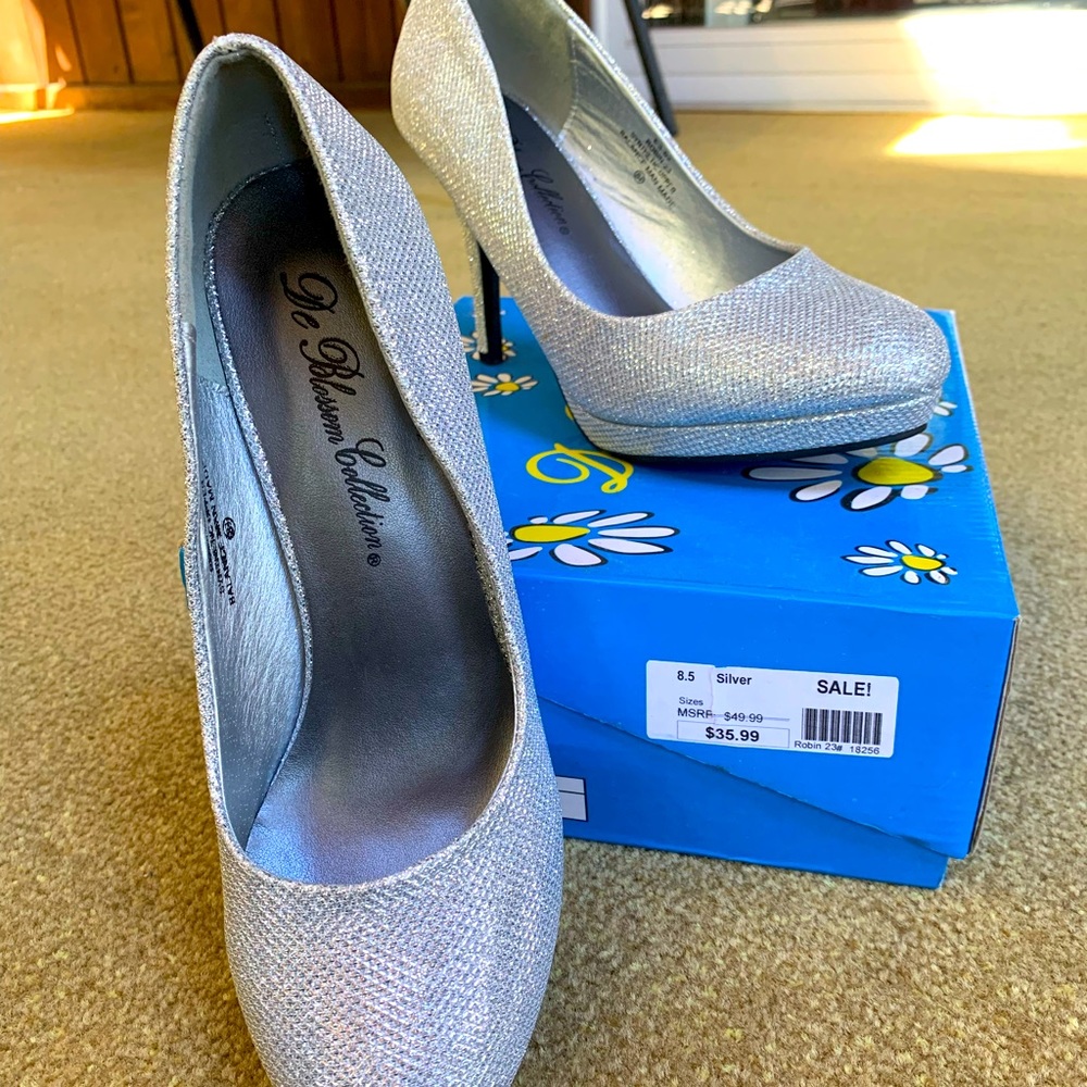 De Blossom sliver glitter heel.